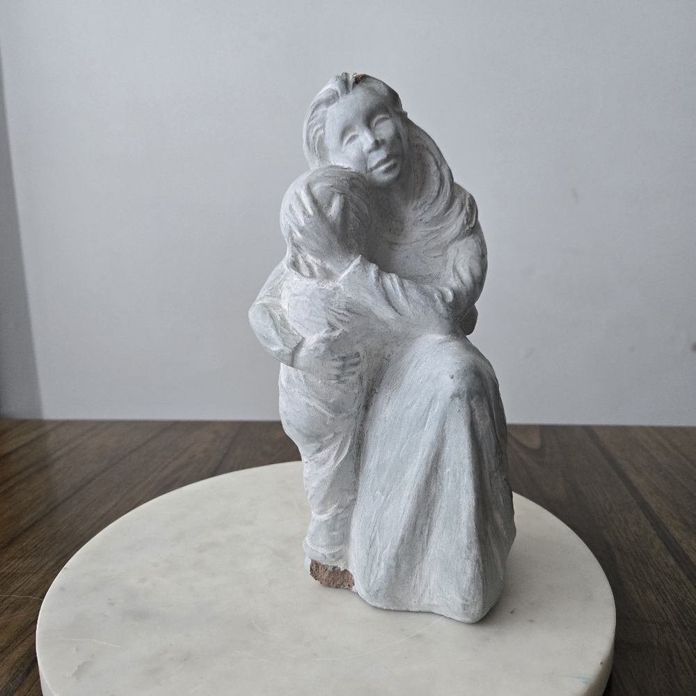 Isabel Bloom mother and child statues 1998 vintage